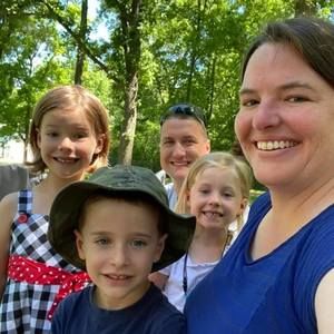 Meet your Posher, Kellie